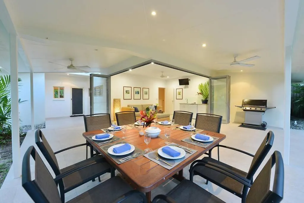 Villa Solina Port Douglas Australia
