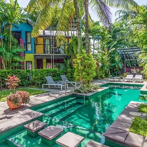 Dreamcatcher Beach-side Aparthotel